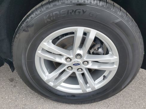 Certified 2023 Ford Explorer XLT image 31