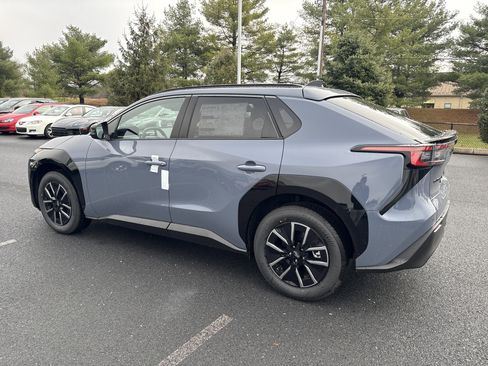 New 2026 Subaru Solterra Premium image 4