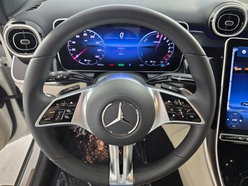 Certified 2025 Mercedes-Benz GLC 350e 4MATIC image 17