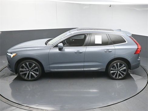 Certified 2023 Volvo XC60 B5 Ultimate w/ Protection Package Premier image 46