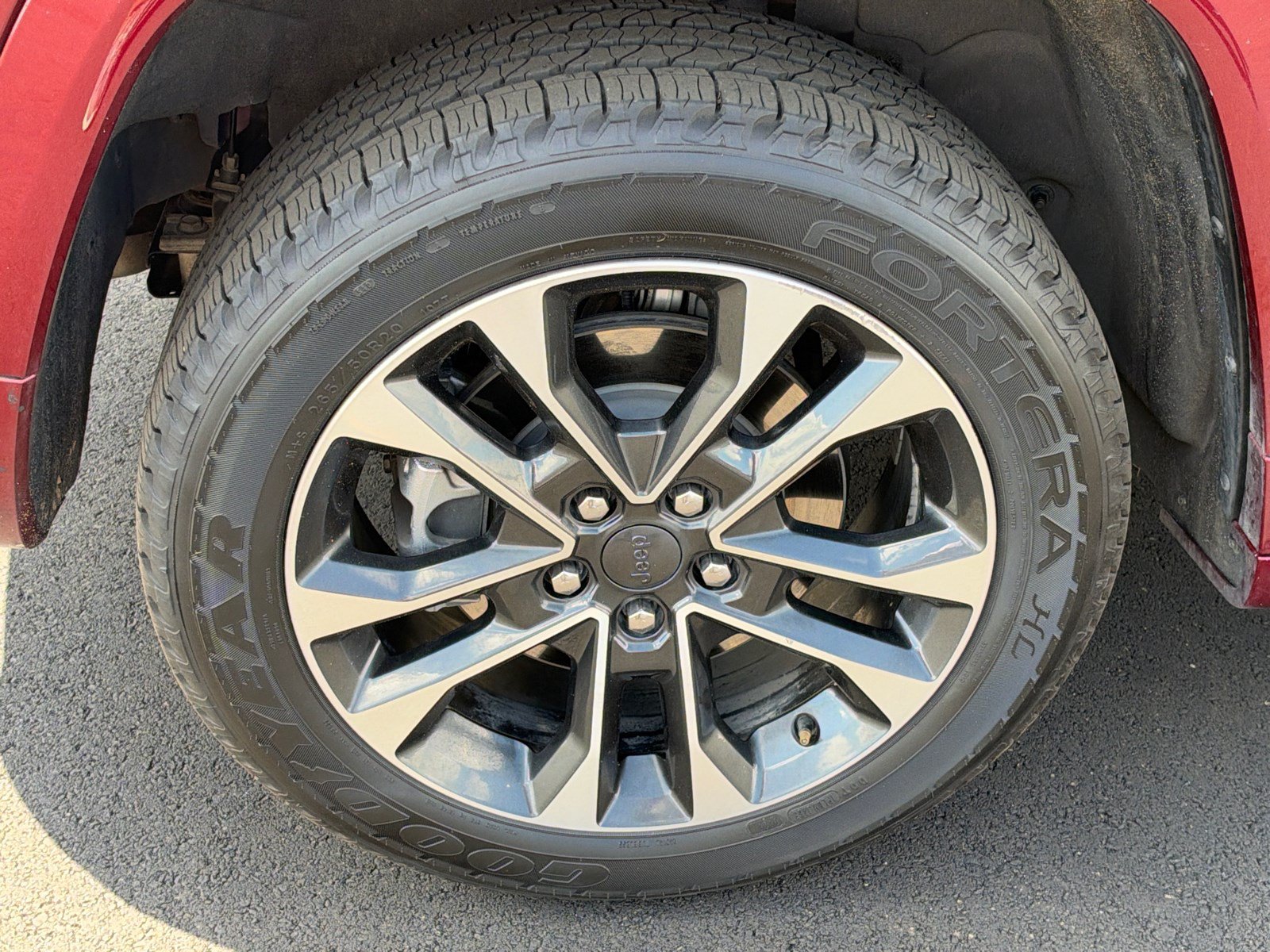 Used 2022 Jeep Grand Cherokee Overland AWD/4WD image 17