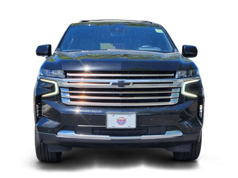Used 2023 Chevrolet Suburban High Country AWD/4WD image 7