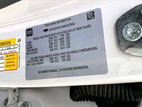 Used 2022 GMC Yukon XL AT4 w/ Max Trailering Package image 19