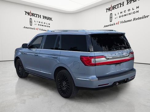 Used 2020 Lincoln Navigator Black Label w/ Cargo Convenience Package AWD/4WD image 3