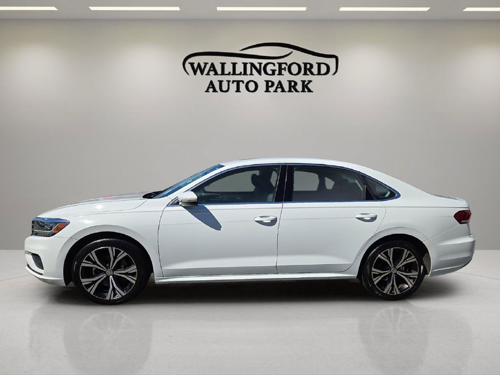 Used 2022 Volkswagen Passat 2.0T SE FWD image 7