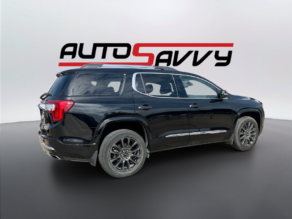 Used 2023 GMC Acadia Denali w/ Black Diamond Edition FWD image 7