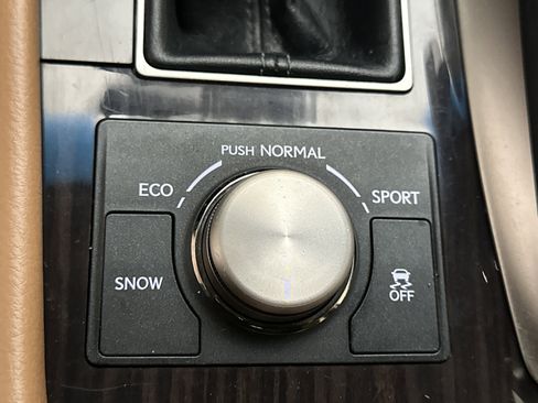 Used 2014 Lexus LS 460 AWD w/ Comfort Package image 41