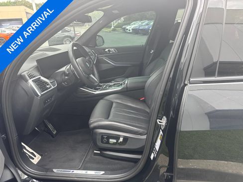 Used 2025 BMW X7 M60i w/ Executive Package AWD/4WD image 6