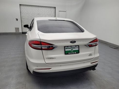 Used 2019 Ford Fusion SE image 6