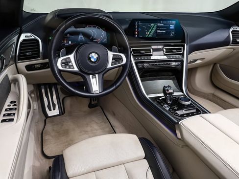 Used 2022 BMW M850i xDrive Convertible image 5