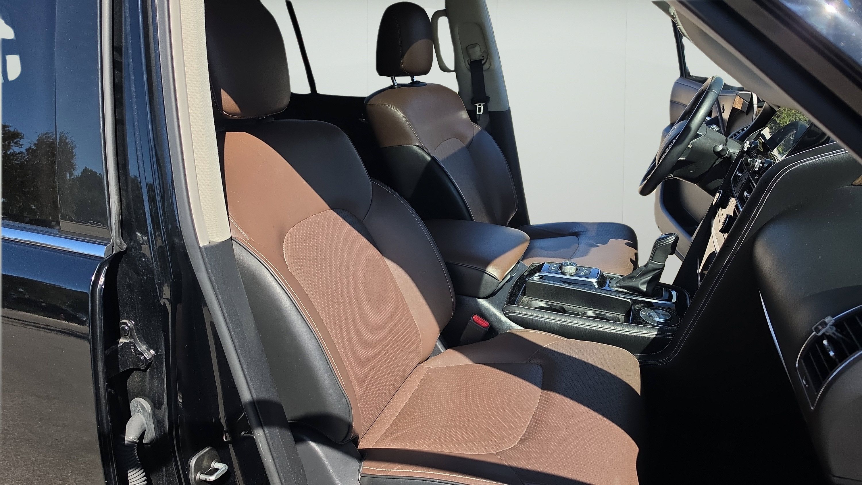 Used 2023 INFINITI QX80 Premium Select w/ Cargo Package RWD image 26