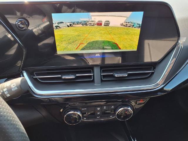 New 2026 Chevrolet Trax RS w/ Sunroof Package FWD image 29