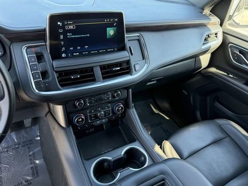 Used 2024 Chevrolet Tahoe LT image 17