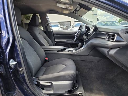 Used 2022 Toyota Camry LE FWD image 24