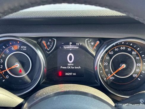 Used 2023 Jeep Wrangler Unlimited Sport AWD/4WD image 24