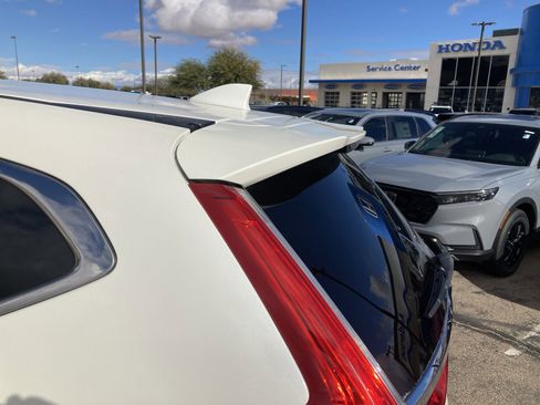 Certified 2017 Honda CR-V EX-L image 8