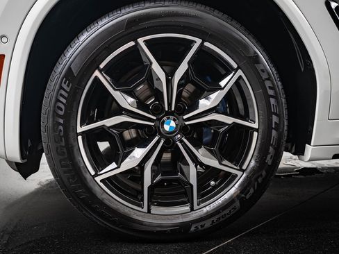 Used 2024 BMW X4 M40i w/ Premium Package image 13