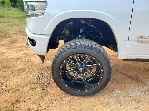 Used 2020 RAM 1500 Limited AWD/4WD image 13