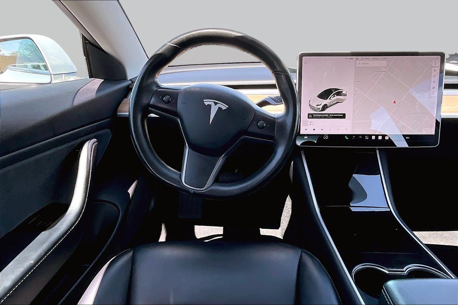 Used 2018 Tesla Model 3 Long Range RWD image 5