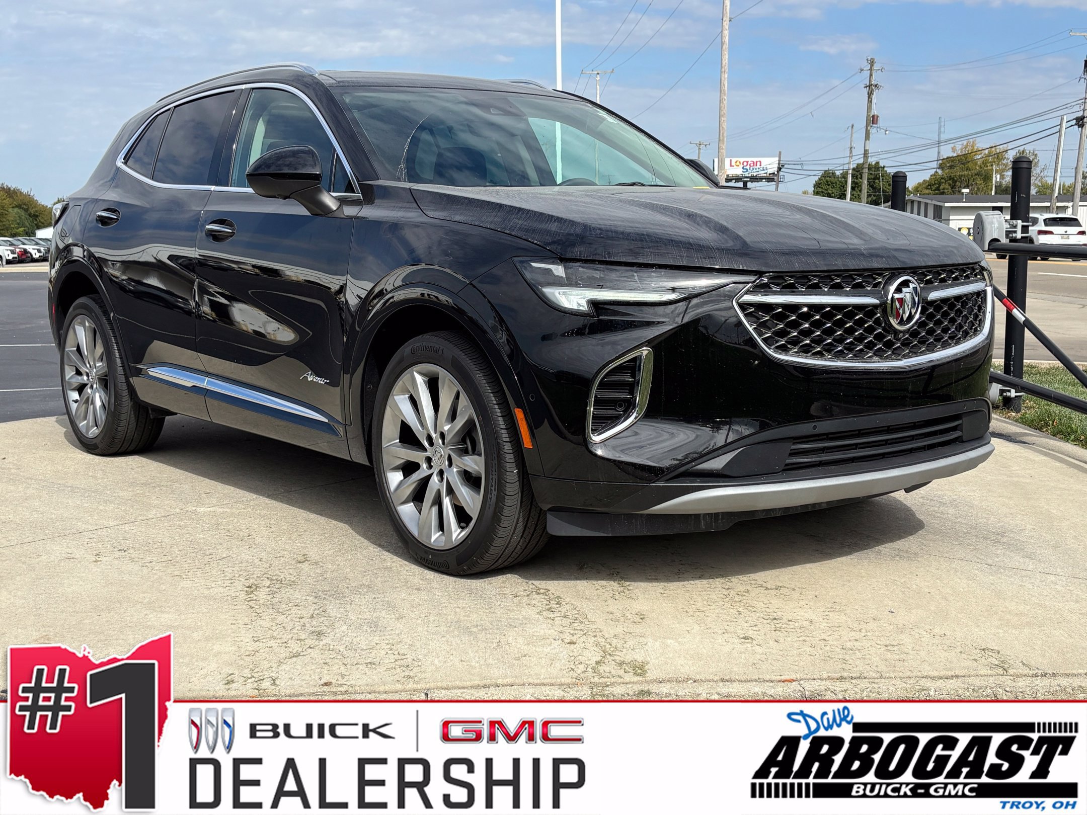 Used 2023 Buick Envision Avenir FWD image 1