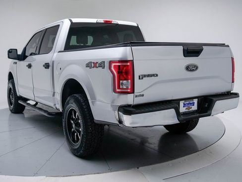 Used 2017 Ford F150 XLT image 3
