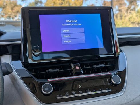 Used 2026 Toyota Corolla LE image 17