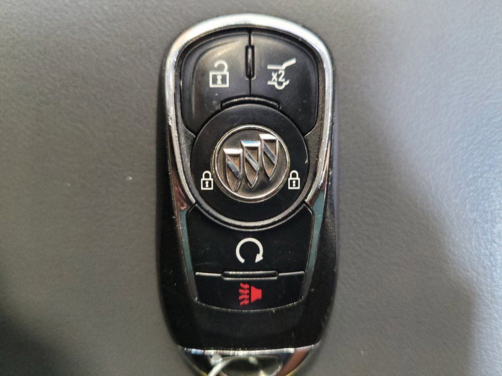 Used 2019 Buick Enclave Essence FWD image 32