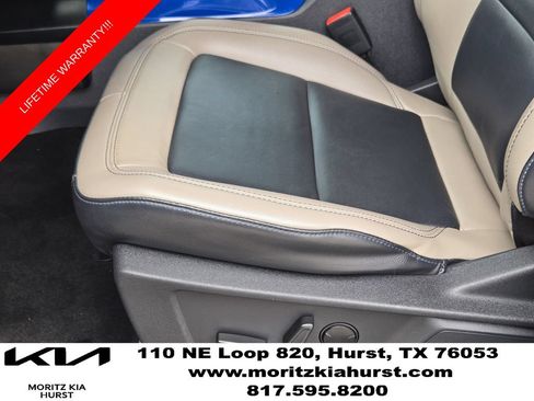 Used 2023 Ford Bronco Wildtrak AWD/4WD image 26