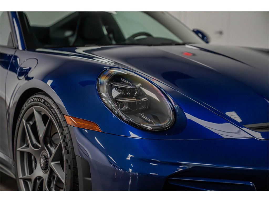 Used 2026 Porsche 911 GT3 RWD image 14