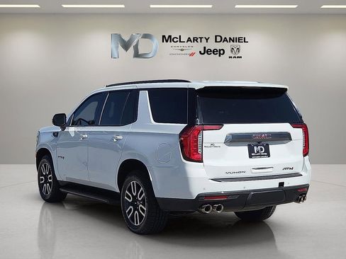 Used 2022 GMC Yukon AT4 AWD/4WD image 4