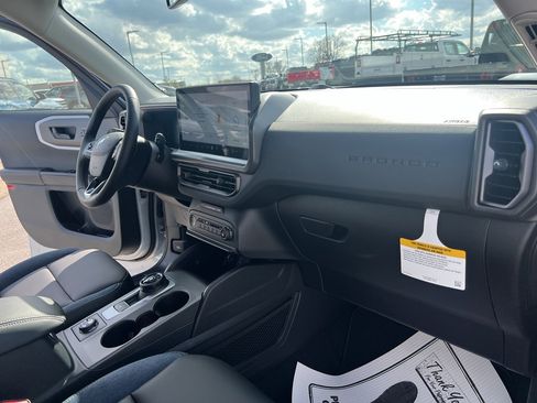 New 2026 Ford Bronco Sport Outer Banks image 12