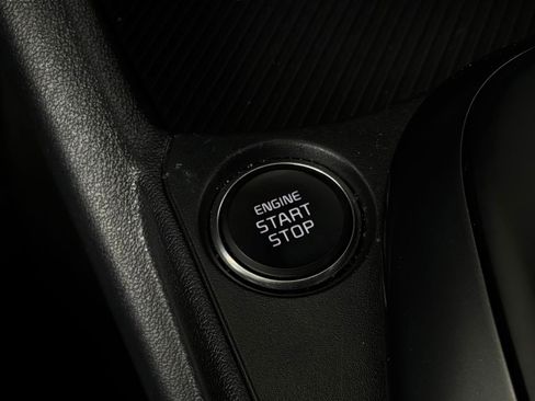 Used 2025 Kia K4 FWD image 25