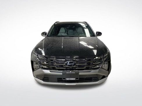 New 2025 Hyundai Tucson Limited image 12