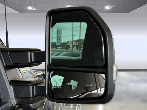 Used 2025 Ford F250 King Ranch w/ Chrome Package image 34