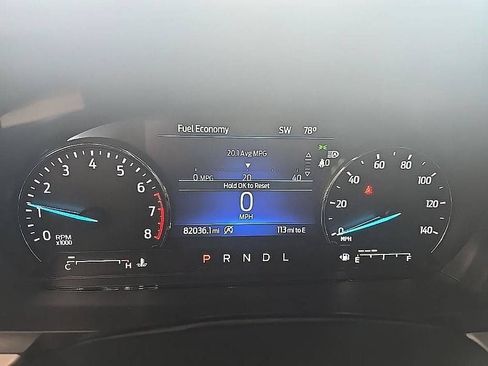 Used 2021 Ford Explorer XLT w/ Equipment Group 202A AWD/4WD image 16