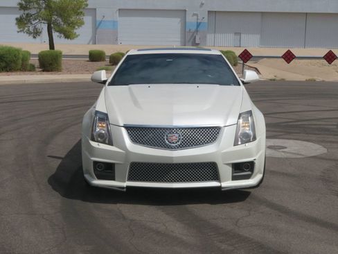Used 2013 Cadillac CTS V RWD image 11
