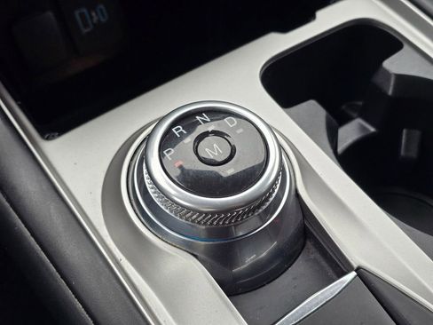 Used 2020 Ford Explorer XLT w/ Comfort Package image 39