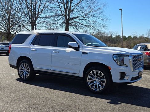 Used 2023 GMC Yukon Denali image 5