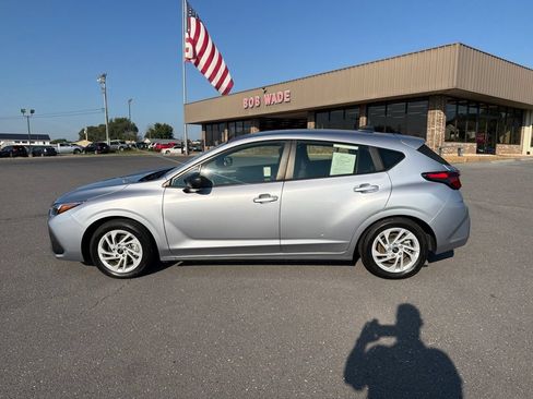 Certified 2024 Subaru Impreza 2.0i AWD/4WD image 2