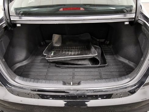 Certified 2024 Kia Forte LXS w/ LXS Technology Package image 7