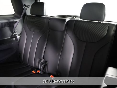 Certified 2025 Hyundai Palisade Calligraphy image 14