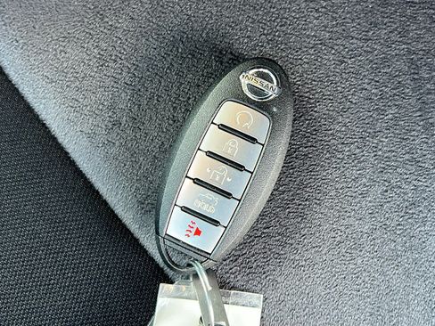 Used 2021 Nissan Sentra SR FWD image 29
