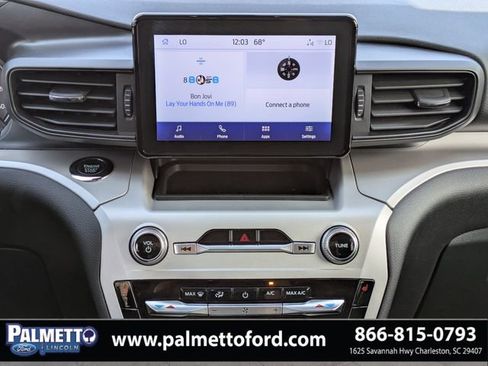 Used 2024 Ford Explorer XLT image 17