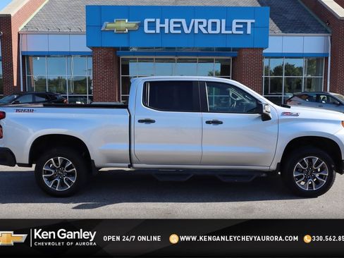 Used 2020 Chevrolet Silverado 1500 LT Trail Boss AWD/4WD image 1