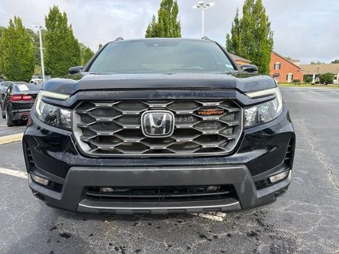 Used 2022 Honda Passport TrailSport image 3