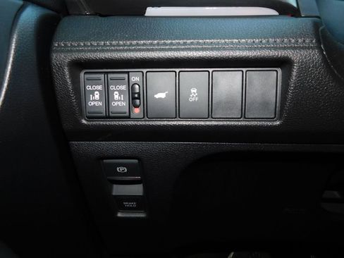 Used 2025 Honda Odyssey Sport-L image 37