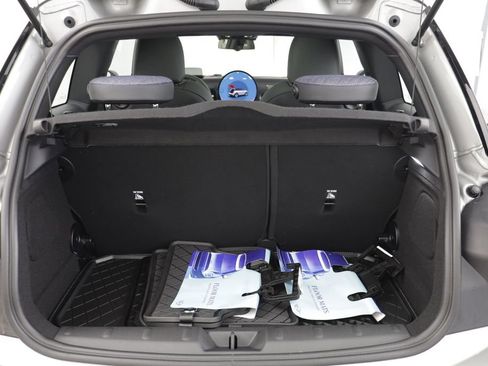 New 2026 MINI Cooper 2-Door Hardtop FWD image 17