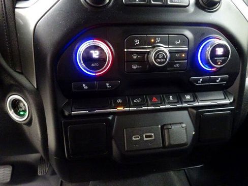 Used 2021 Chevrolet Silverado 1500 LT w/ Bed Protection Package image 31