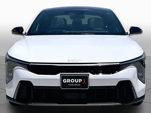 Certified 2025 Kia K4 GT-Line w/ GT-Line Premium Package FWD image 4