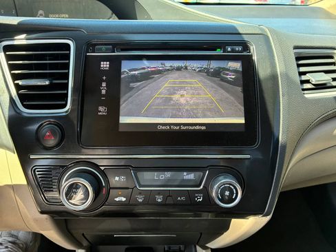 Used 2015 Honda Civic SE image 21